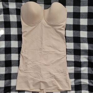 Ambrielle Cream Chemise with Stretchy Seamless Design and Molded Cups